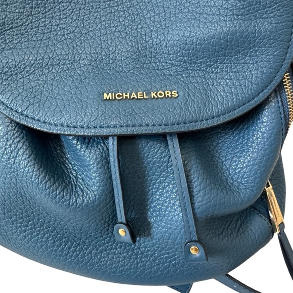 Michael Kors Blue Leather Viv Large Backpack - Picture 5 of 15
